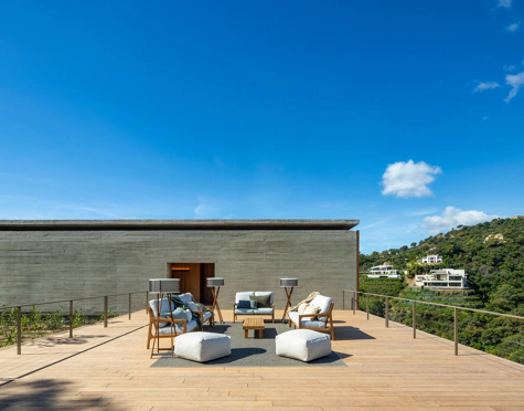 Villa for sale in El Madroñal, Benahavis