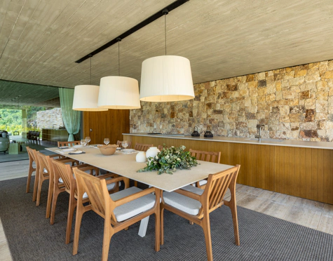 Villa for sale in El Madroñal, Benahavis