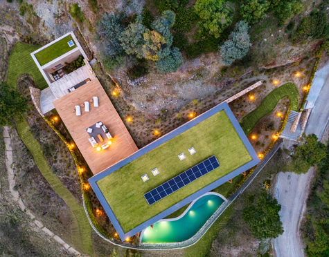 Villa for sale in El Madroñal, Benahavis