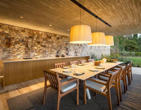 Villa for sale in El Madroñal, Benahavis
