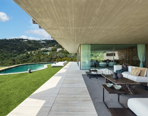 Villa for sale in El Madroñal, Benahavis
