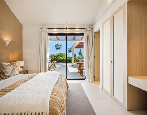 Villa for sale in Nueva Andalucia, Marbella