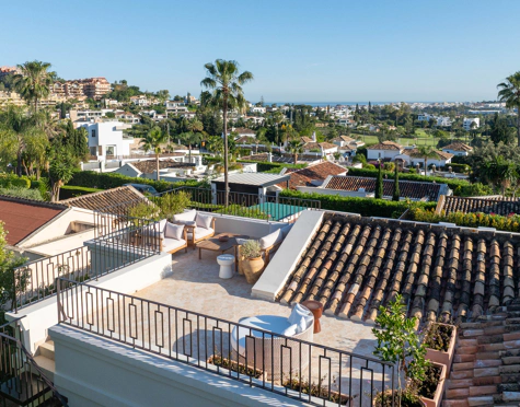 Villa for sale in Nueva Andalucia, Marbella