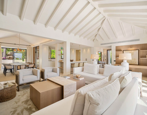 Villa for sale in Nueva Andalucia, Marbella