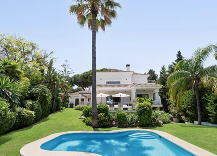 PRIVATE VILLA IN THE HEART OF NUEVA ANDALUCIA