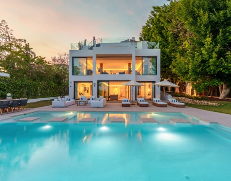 Villa en venta en Los Naranjos, Nueva Andalucia