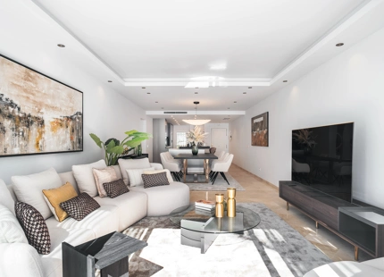 EXCLUSIVO ÁTICO DÚPLEX EN PRIMERA LÍNEA DE PLAYA A PASOS DE PUERTO BANÚS, MARBELLA