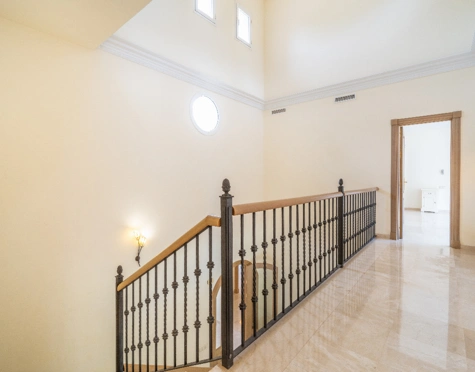 Villa for sale in Paraiso Barronal, Estepona East