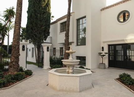 VILLA REFINADA EN EL CORAZÓN DEL VALLE DEL GOLF DE NUEVA ANDALUCÍA