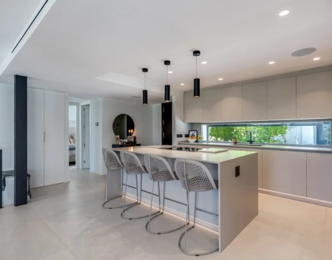 Villa for sale in Nueva Andalucia, Marbella