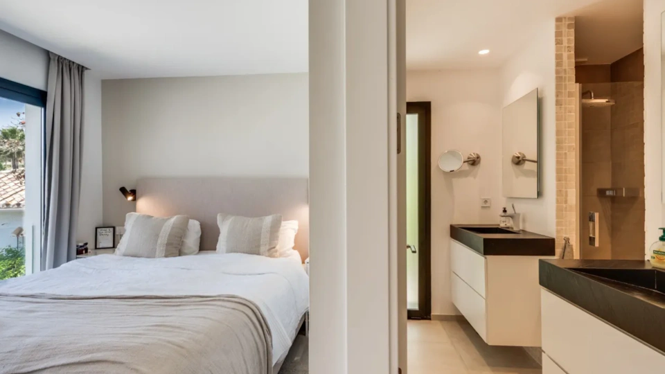 Villa en venta en Nueva Andalucia, Marbella
