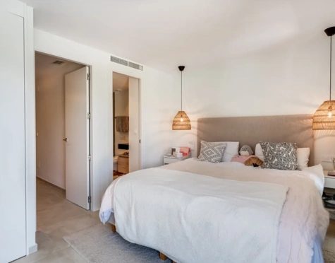 Villa for sale in Nueva Andalucia, Marbella