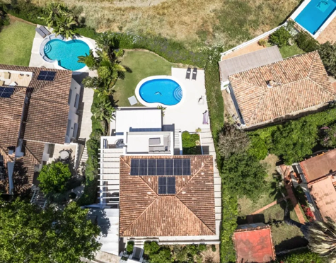 Villa for sale in Nueva Andalucia, Marbella