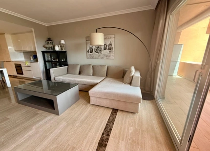Elegante Apartamento de 3 dormitorios en Toplage de Marbella – Embrujo