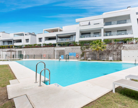 Penthouse for sale in Vanian Green Village, Estepona East