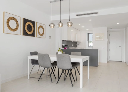 MODERN PENTHOUSE IN GATED COMMUNITY FOR SALE IN SELWO, ESTEPONA