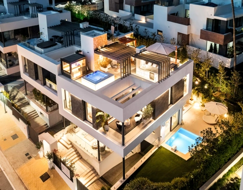 Semi Detached House for sale in Sierra Blanca, Marbella Golden Mile