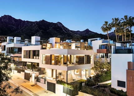 ILLA DE ARQUITECTO EN VENTA EN SIERRA BLANCA, MARBELLA