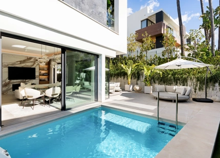 ILLA DE ARQUITECTO EN VENTA EN SIERRA BLANCA, MARBELLA