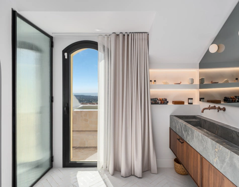 Duplex Penthouse for sale in Monte Halcones, Benahavis