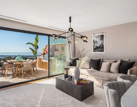 Duplex Penthouse for sale in Monte Halcones, Benahavis