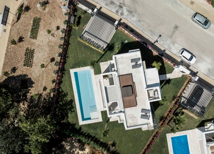 EXQUISITA VILLA CON VISTAS IMPRESIONANTES, OASIS PRIVADO Y LUJO INIGUALABLE
