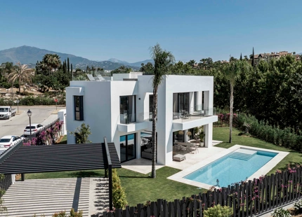 EXQUISITA VILLA CON VISTAS IMPRESIONANTES, OASIS PRIVADO Y LUJO INIGUALABLE