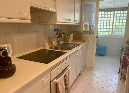 1. Línea de playa comunidad, apartamento en planta baja