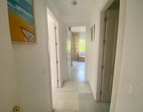 Ground Floor Apartment for sale in Alcazaba Beach, Estepona East