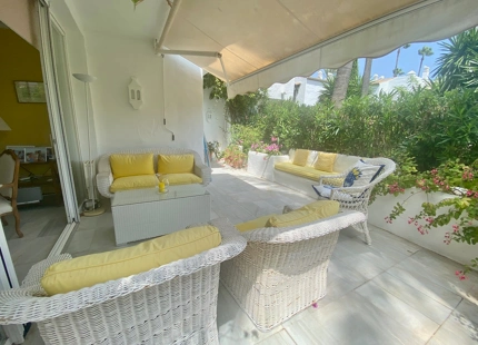 1. Línea de playa comunidad, apartamento en planta baja