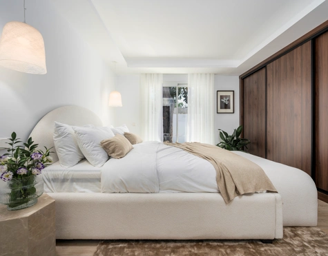 Villa for sale in Nueva Andalucia, Marbella