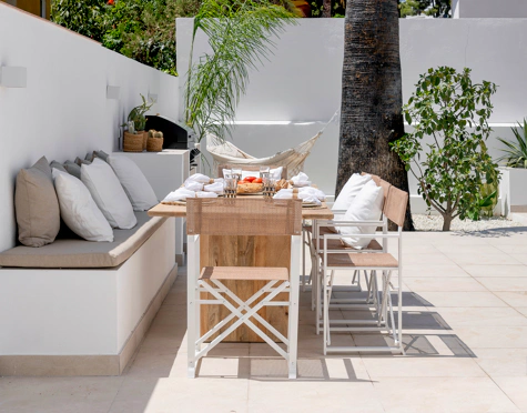 Villa for sale in Nueva Andalucia, Marbella