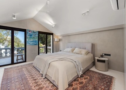 EXTRAORDINARIA VILLA DE LUJO: ELEGANCIA Y CONFORT INIGUALABLES