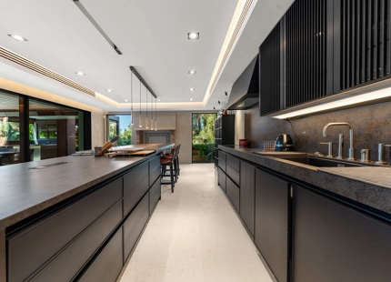 EXTRAORDINARIA VILLA DE LUJO: ELEGANCIA Y CONFORT INIGUALABLES