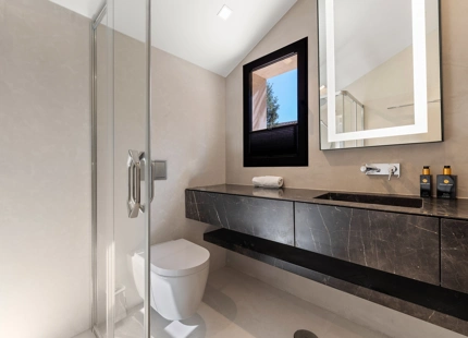 EXTRAORDINARIA VILLA DE LUJO: ELEGANCIA Y CONFORT INIGUALABLES