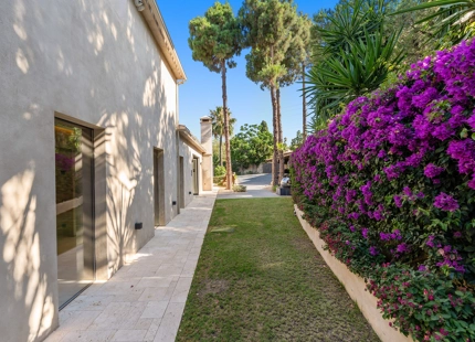 EXTRAORDINARIA VILLA DE LUJO: ELEGANCIA Y CONFORT INIGUALABLES
