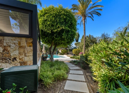 EXTRAORDINARIA VILLA DE LUJO: ELEGANCIA Y CONFORT INIGUALABLES
