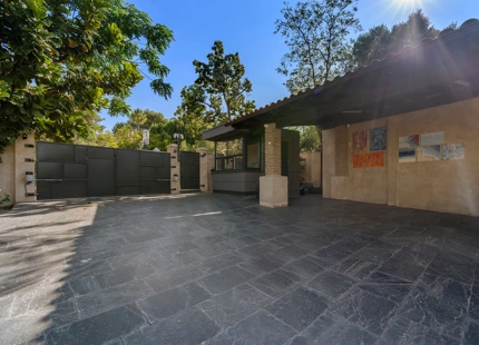 EXTRAORDINARIA VILLA DE LUJO: ELEGANCIA Y CONFORT INIGUALABLES