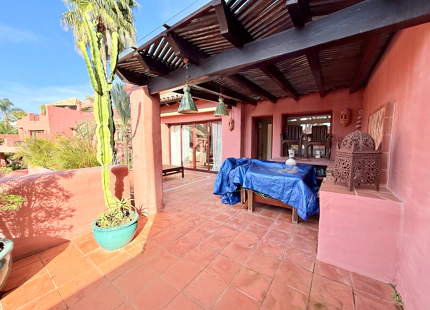 Apartamento en venta en Menara Beach, Estepona Este