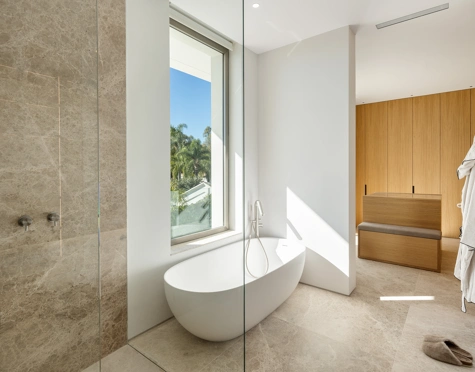 Villa en venta en Aloha, Nueva Andalucia