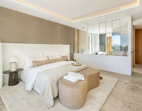Villa en venta en Aloha, Nueva Andalucia