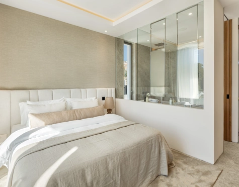 Villa en venta en Aloha, Nueva Andalucia