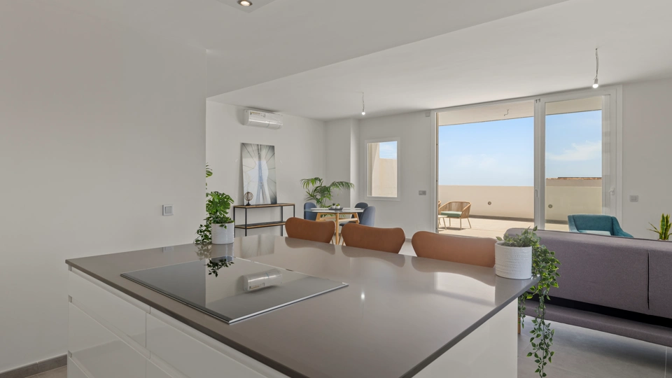 Duplex Penthouse for sale in Bahía de Estepona, Estepona West