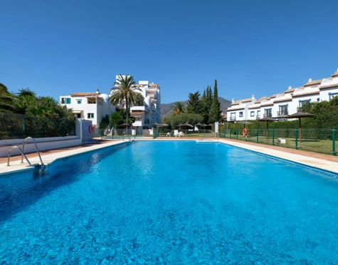 Duplex Penthouse for sale in Bahía de Estepona, Estepona West