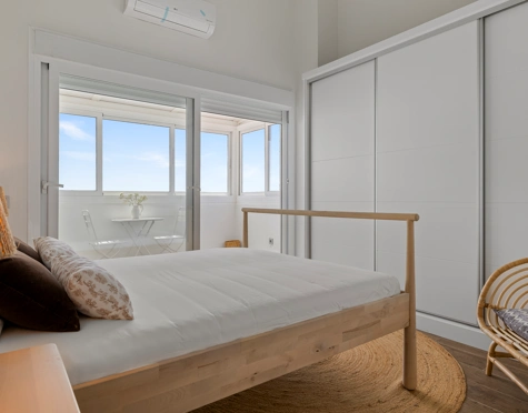 Duplex Penthouse for sale in Bahía de Estepona, Estepona West