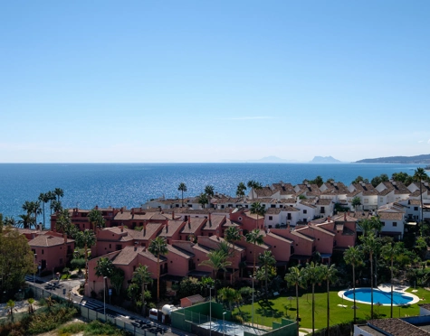 Duplex Penthouse for sale in Bahía de Estepona, Estepona West