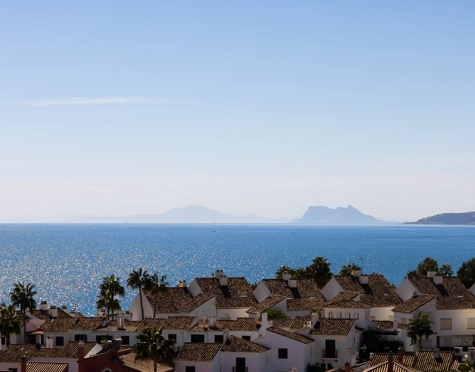 Duplex Penthouse for sale in Bahía de Estepona, Estepona West
