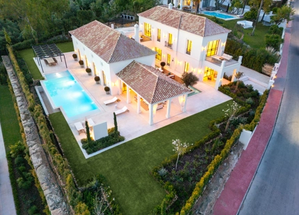 EXQUISITA VILLA DE LUJO EN VENTA EN LA CERQUILLA