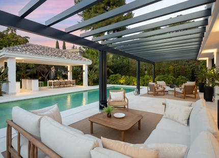 EXCEPTIONAL LUXURY VILLA FOR SALE IN LAS BRISAS