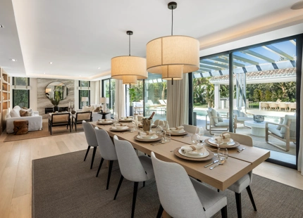 EXCEPTIONAL LUXURY VILLA FOR SALE IN LAS BRISAS